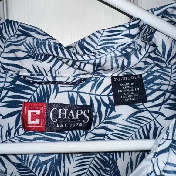 Chaps Men's Navy Palm Pattern Shirt - Picture 2 of 3